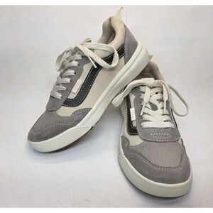 Woman's Size 6 Athleisure Vans Range EXP Low Sneakers